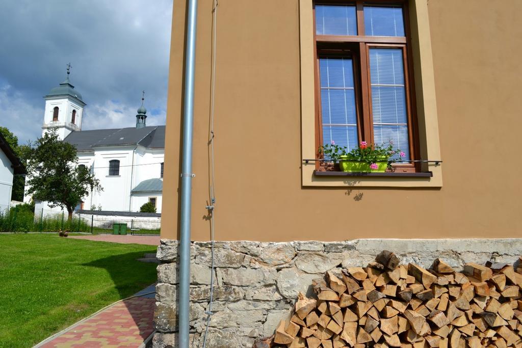 Pension Stará škola Vysoké Žibřidovice Exterior foto