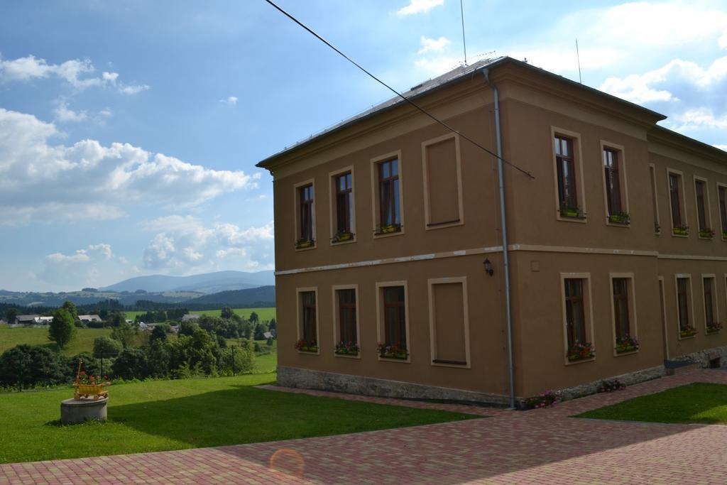 Pension Stará škola Vysoké Žibřidovice Exterior foto