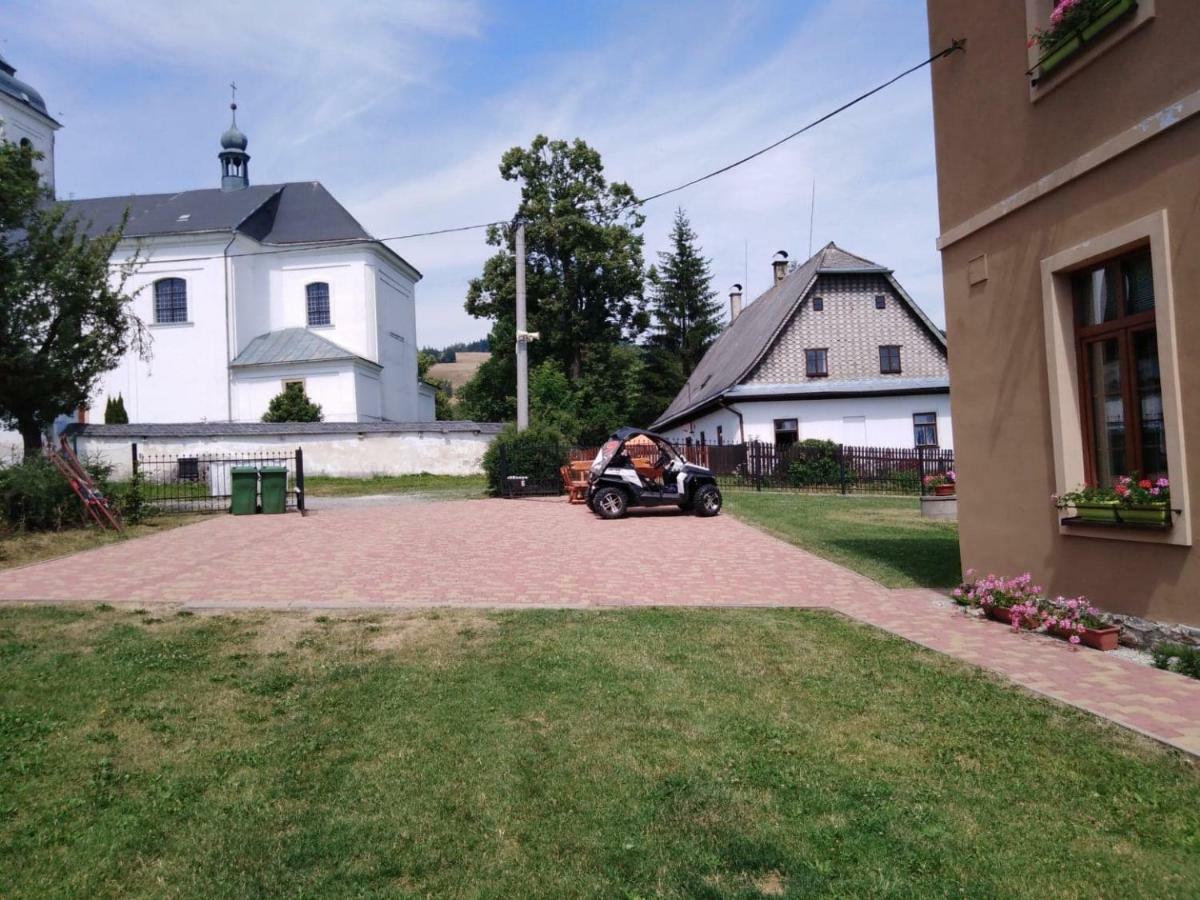 Pension Stará škola Vysoké Žibřidovice Exterior foto